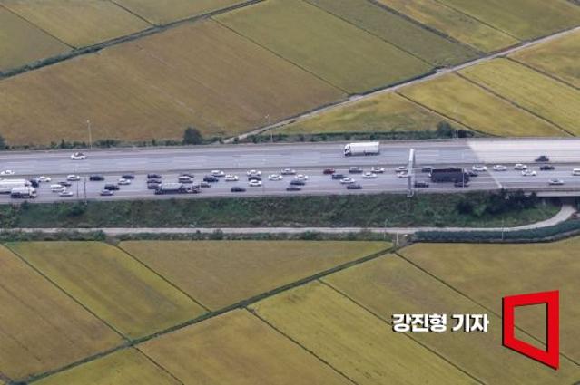 [포토]'가을길 따라'