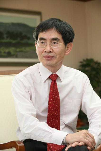 [격랑의 통화전쟁]⑦아베노믹스의 명암