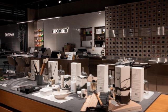 모나미X취(CHI), 한국의 잉크 '수묵' 공간 협업 전시