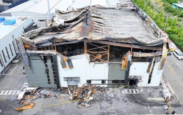 경찰, 아리셀 본사 등 압수수색…수사 본격화