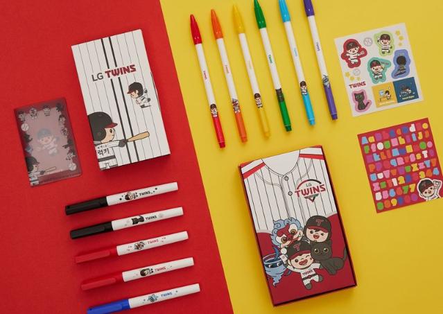모나미, LG트윈스 팬시 굿즈 출시