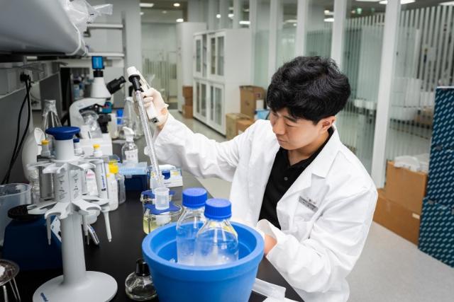 큐로셀, CAR-T 치료제 림카토주 품목허가 신청