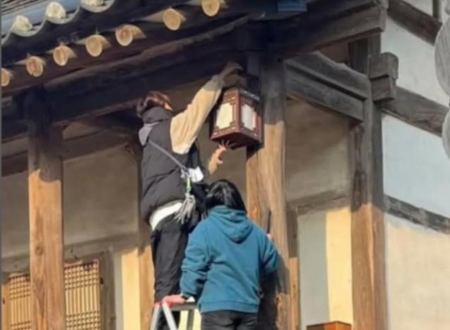 세계유산에 못질한 드라마 촬영팀..서경덕 "시민의식 개선해야"