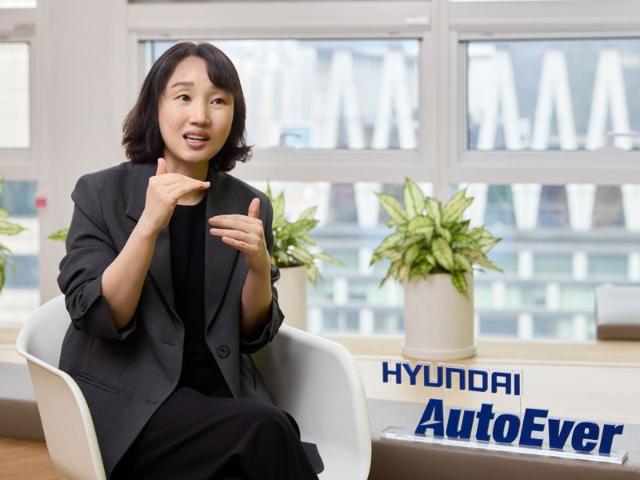 " AI 도우미 'H챗' 만들어 임직원 법무 지식 내재화 시켰죠"[fn이사람]
