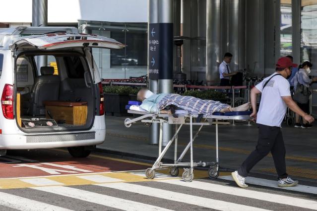 설 연휴 비상응급 대응 "휴일·야간진료 300% 가산 수가"
