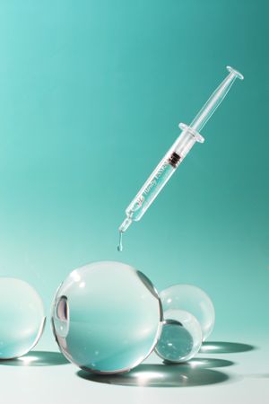 "봄철 피부 지킴이" 이노진, 스킨부스터 ‘리셀바이 트리니티 에센스’ 출시