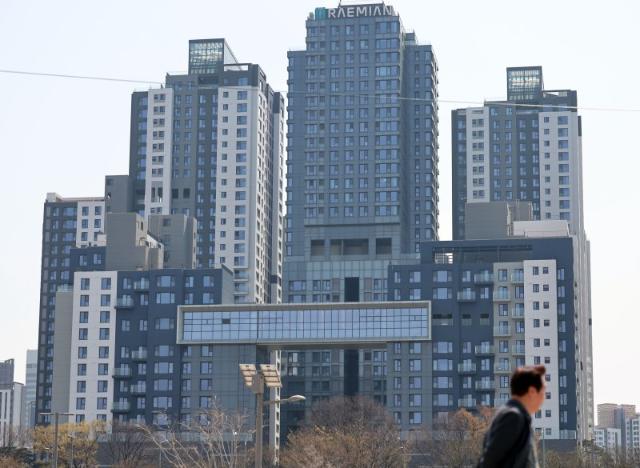 "쉿! 조심해...토허제야" 폭등하던 그 동네, 이젠 숨도 못쉰다