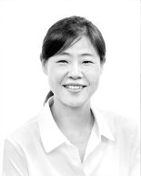 [이구순의 느린 걸음] 유튜버 뒤로 숨은 유튜브…플랫폼 책임 물어야