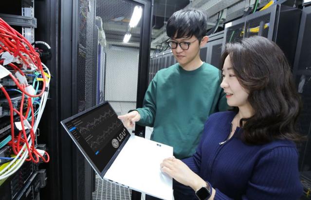 LG U+, 에릭슨과 AI 기반 네트워크 장애 예측 기술 시연