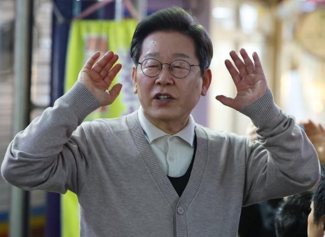 다날, 이재명 ‘스테이블 코인’ 시장 조성...연계 결제 서비스 부각↑ [특징주]