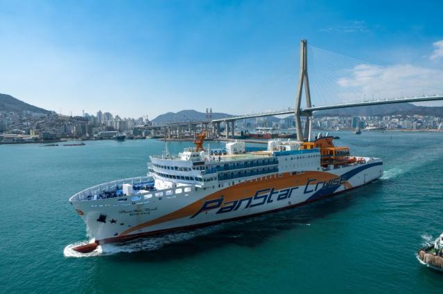 바다위 5성급 호텔 타고 여행… 럭셔리 크루즈관광 이끈다