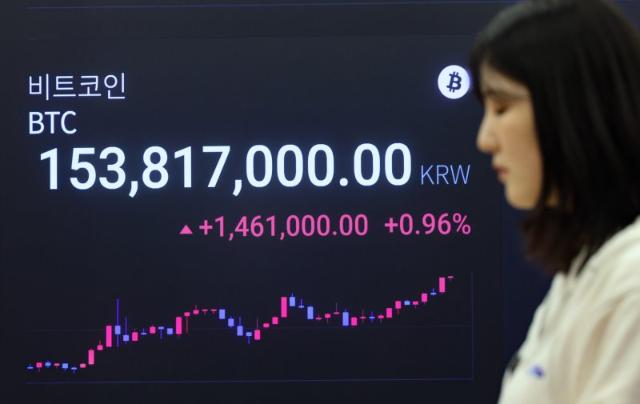 비트코인 첫 11만弗 돌파… 가상자산 관련주 들썩