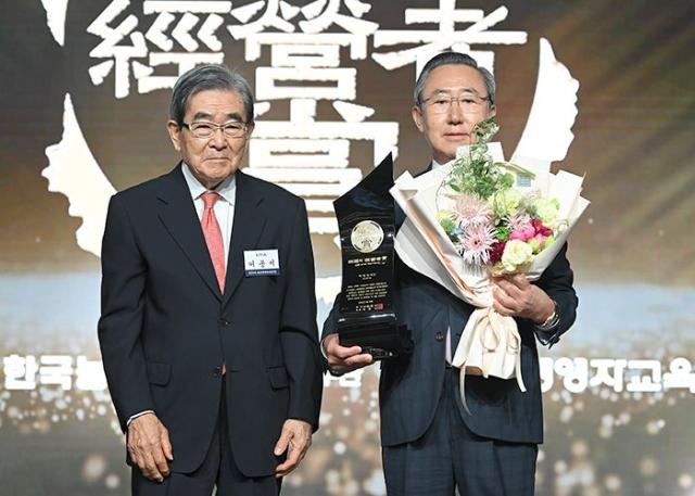 백정호 동성케미컬 회장, ‘2025 한국의 경영자상’ 수상