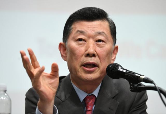 팬오션 곡물 매출 1조 넘었다... '한국판 카길' 김홍국의 꿈 순항