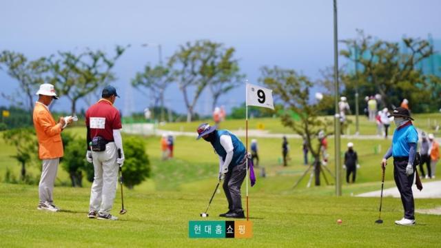 현대홈쇼핑 "제주서 개최한 파크골프대회 성료…3500명 참여"