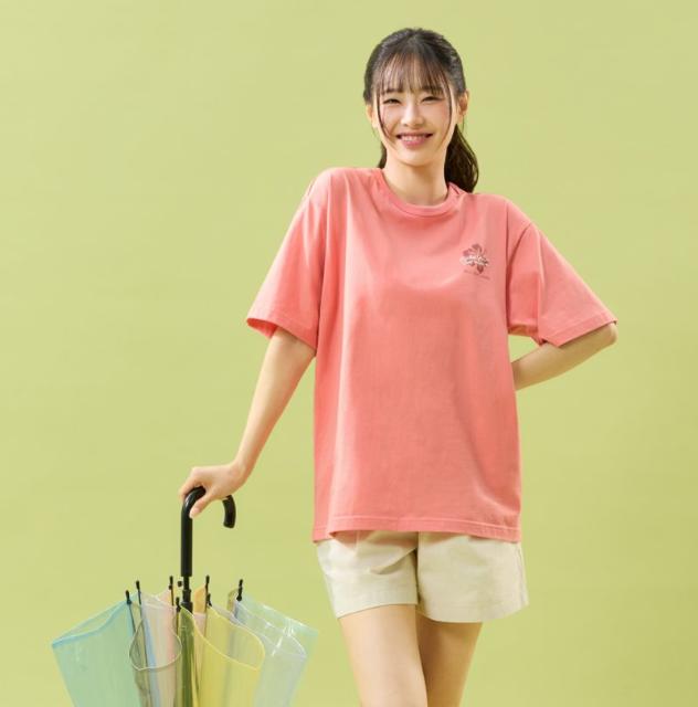 "비 와도 스타일 포기 못해" 장마 패션템 매출 30% 쑥