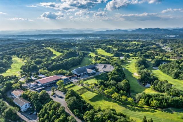 KX그룹, 日명문 골프장 ‘토조노모리CC’ 품었다…“글로벌 레저 사업 확대”