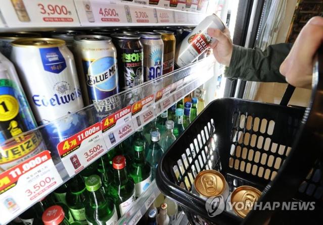 "맥주 6캔=1만원"…파격 행사 열었다가 하루 만에 종료한 CU