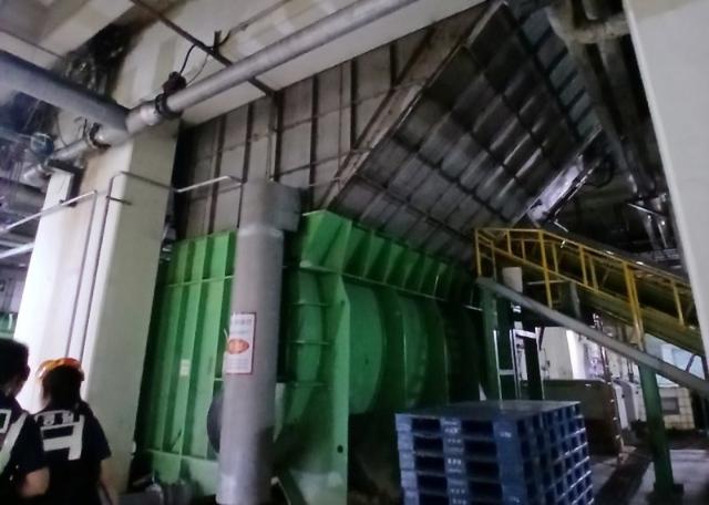 대전 한솔제지 공장서 30대 근로자 추락…기계 안에서 숨진 채 발견