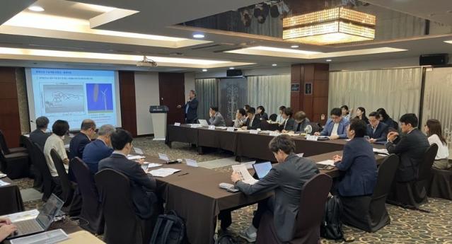 신재생 에너지 글로벌경쟁력 확보 총력..외교부, 민관협력 나서