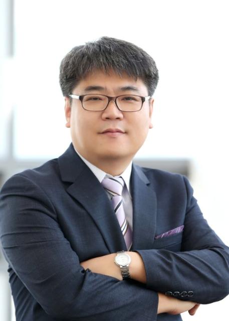 "2주 뒤 반도체 관세" 날벼락에...전문가들 꼽은 대책은