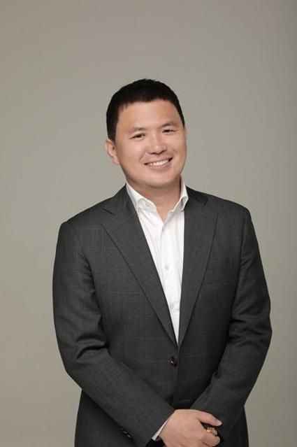 넵튠, 강율빈 단독 대표 체제 전환