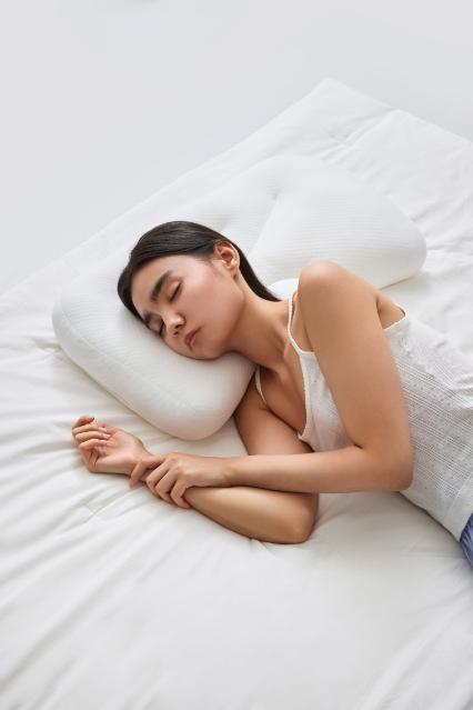 "기능성 베개 판매 급증"...자주, 신제품으로 수면 시장 공략