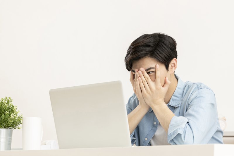 “15년간 게임만 한 남편…이혼하면 재산 나눠줘야 하나요” [헤어질 결심]