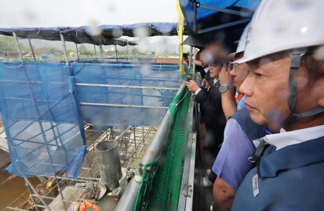포스코이앤씨 비상경영 돌입...인프라분야 신규 수주 잠정 중단