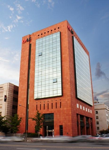 LF, 2분기 영업익 전년 대비 104% 증가...매출은 소폭 감소