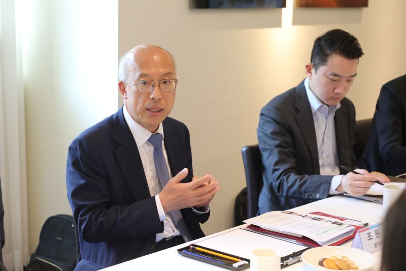 조원철 법제처장 "AI 로봇산업 법령 정비하겠다"