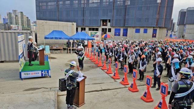 "중대재해 ZERO 목표"...KCC건설, 전사적 안전문화 캠페인 전개