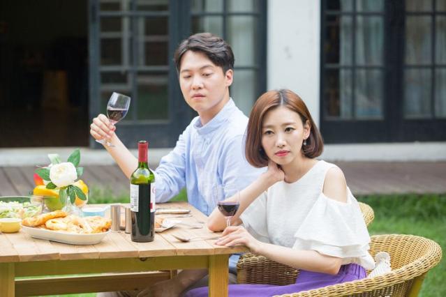 "미스코리아는 커피값도 안 내나?"..푸념한 돌싱남에 '비난 폭주' [어떻게 생각하세요]