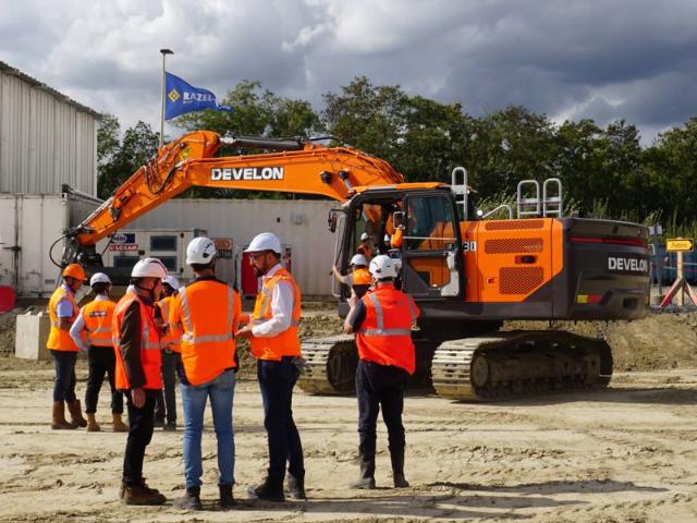 HD현대인프라코어 신형 굴착기, 佛 사로잡았다