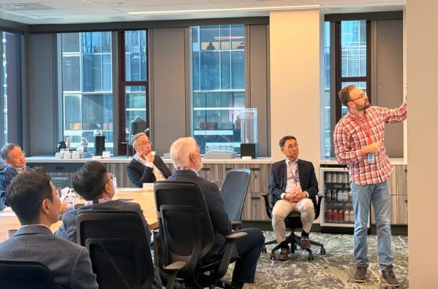 두산, 아마존·엔비디아 방문… AI 혁신 큰그림 그린다