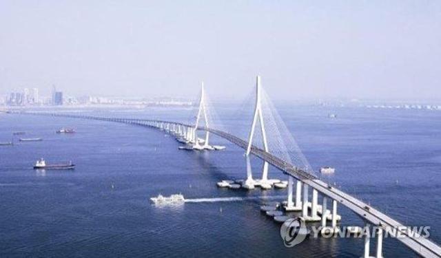 이달만 4번째...또 인천대교서 車 세우고 운전자 실종