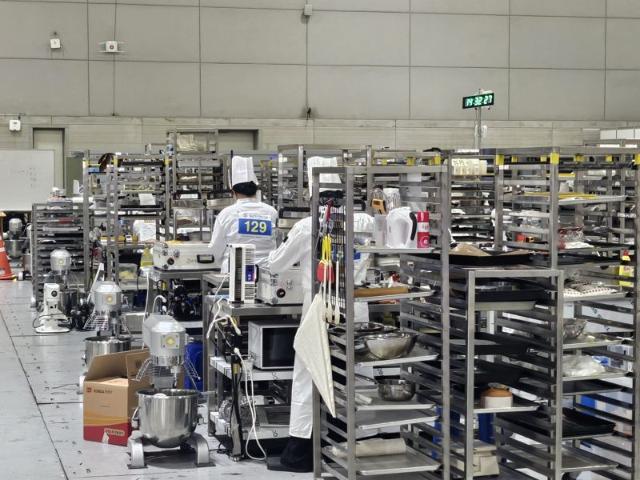 '3대째 미용' 00년생 금빛가위 "이제는 후배가…K기능 더 알리고 싶어요" [김준혁의 JOB생각]