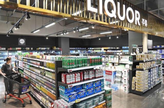 술이 한 잔 생각나는 침체…“하이트진로, 마케팅·베트남 공장에 기대”