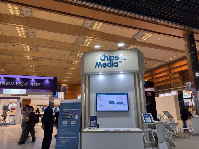 더 정밀해진 AI카메라·보청기… 中企 반도체 진화 한눈에 [현장르포]