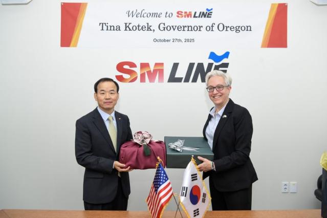 강호준 SM상선 대표, 美 오리건주 티나 코텍 주지사와 만났다