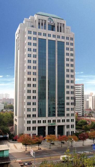 유한양행, 아쉬운 3분기 실적 기록.."4분기 기대감은 높였다"