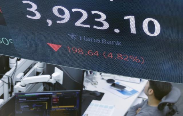 코스피 숨 고르자...급등장에 소외됐던 '배당주의 시간' 오나