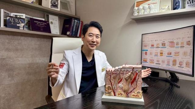"아무리 발라도 메마른 느낌" 40대 이후 피부 노화… 콜라겐 재생 유도 시술 등 도움 [피부과전문의's 더마인사이트]