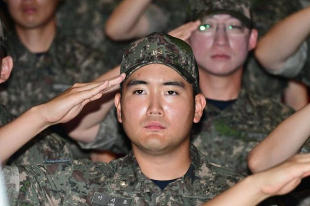 이재용, 장남 이지호씨 임관식 참석 예정...28일 진해서 수료식