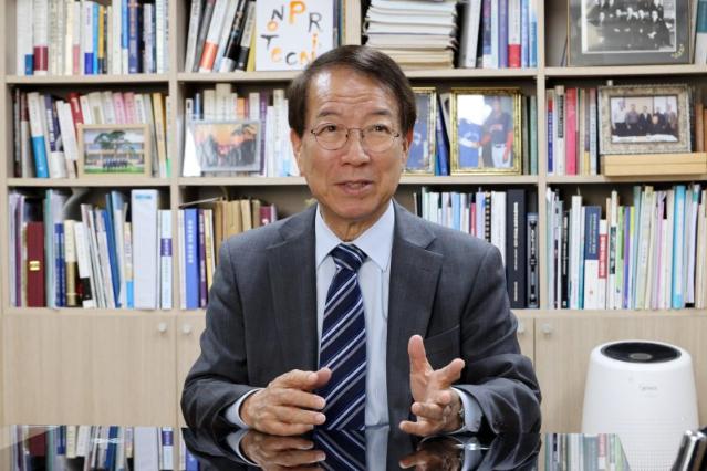 "공정 분배 가능할 때 저출생 해결… 정부 컨트롤타워 필요" [인물 포커스]