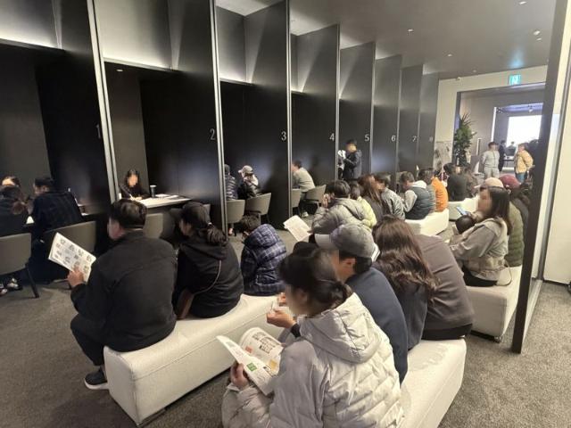 '의왕시청역 SK뷰 아이파크' 견본주택, 주말 3일간 1.5만명 '북적'