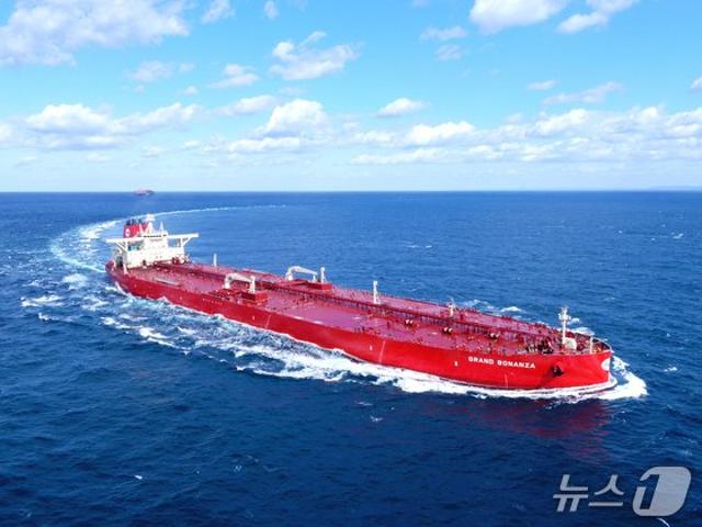 "외국인 폭풍매수" 코오롱티슈진, 목표가가 '주가 2배'…팬오션, LNG 고성장 [株토피아]