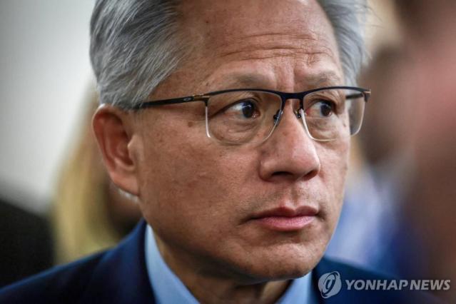 美 상원, 엔비디아 中 수출 30개월 금지 추진<FT>