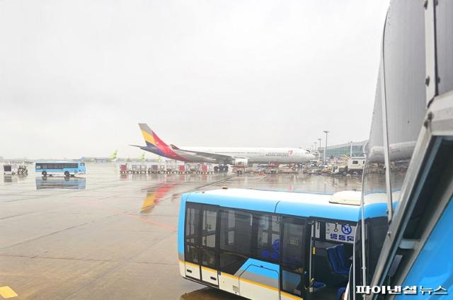부산 강서구, 에어부산 등 3개사에 ‘김해공항 정치장 등록’ 지원