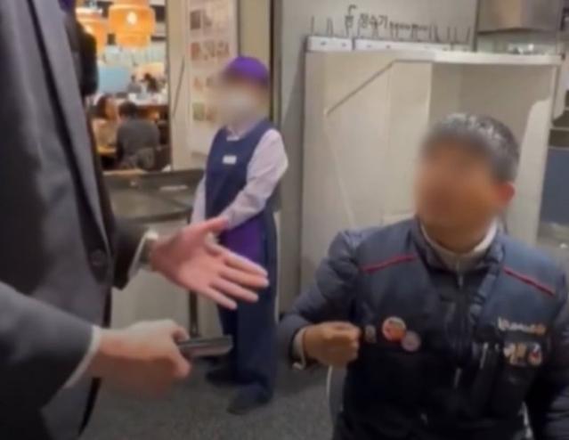 정현석 롯데백화점 대표, '노조 조끼 착용' 손님 제지 논란에 사과